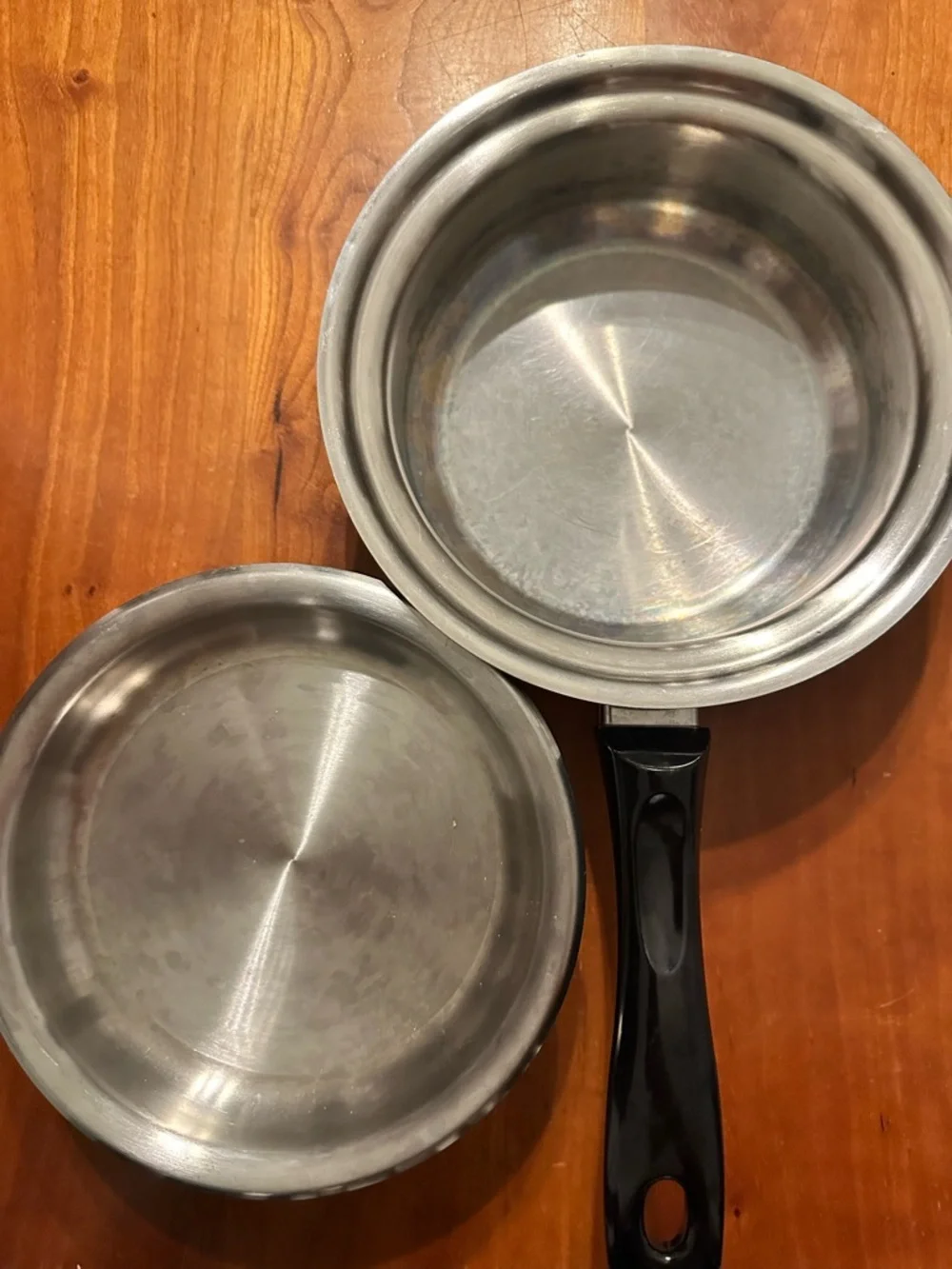 Kitchen Craft Saucepan with Lid - Black Handle